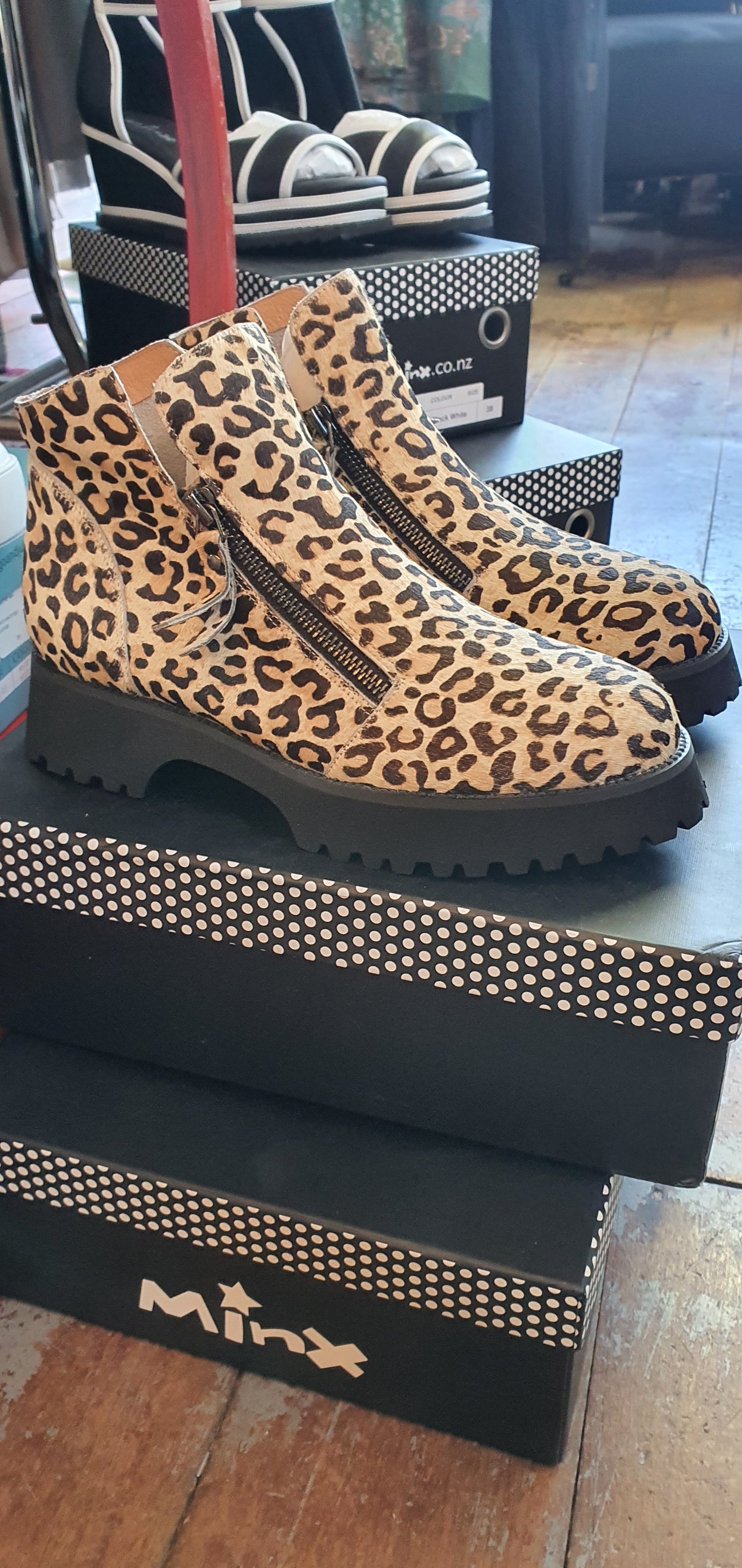 Minx - Sheenah Leopard Boot