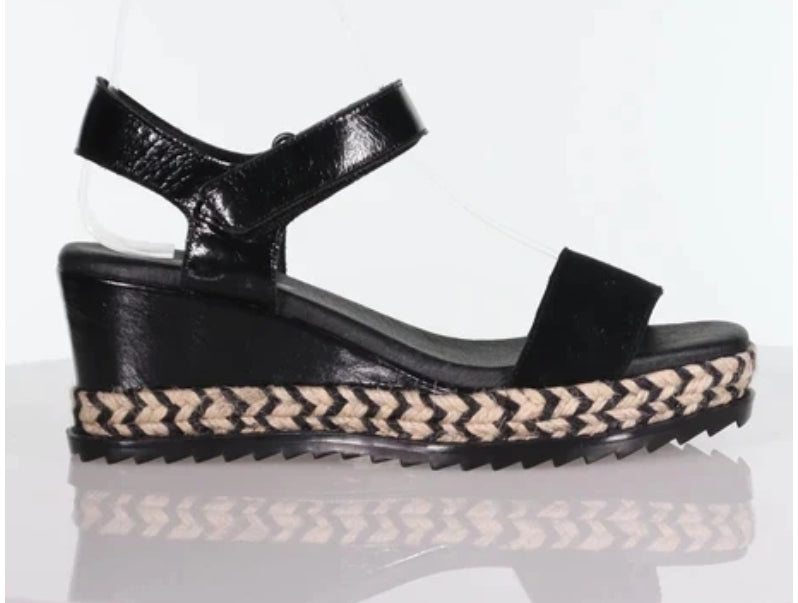 Minx Tevah Espadrille